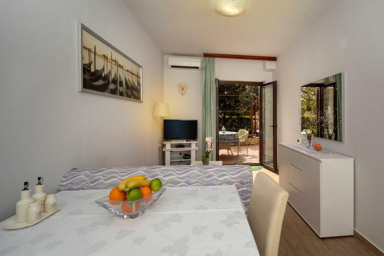 פורץ Apartman Alberta מראה חיצוני תמונה